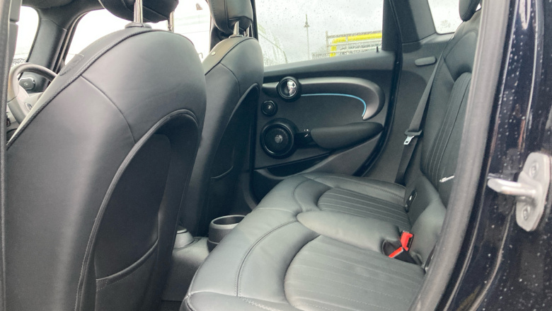 MINI Cooper 2.0 S Exclusive 5dr Auto Petrol Hatchback